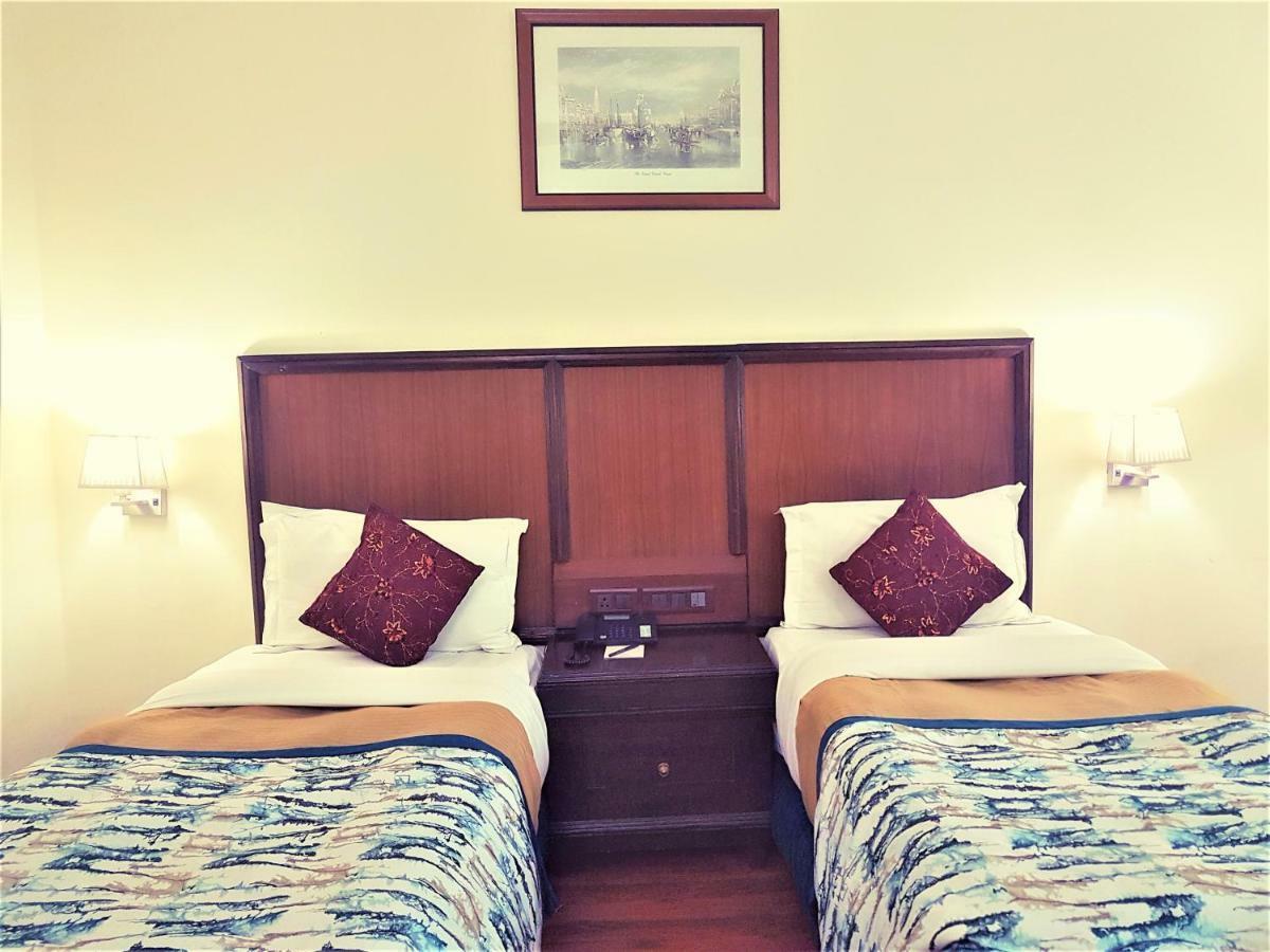 Hotel Samrat, ニューデリー エクステリア 写真