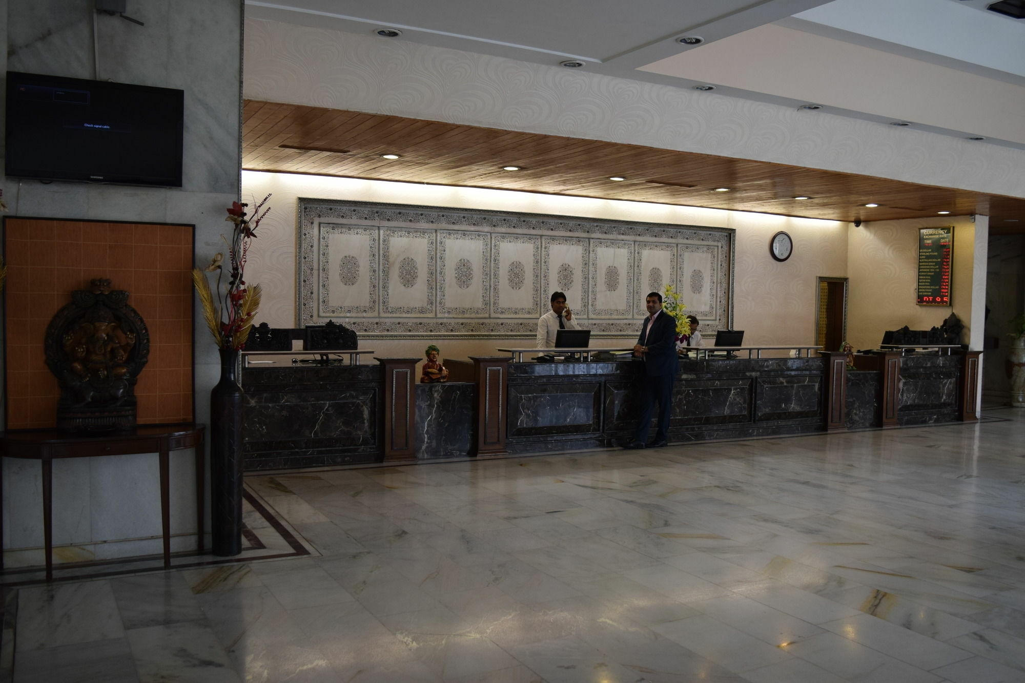 Hotel Samrat, ニューデリー エクステリア 写真